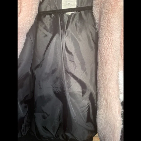 Garage Faux Fur Plush Varsity Jacket🖤 - Picture 5 of 10